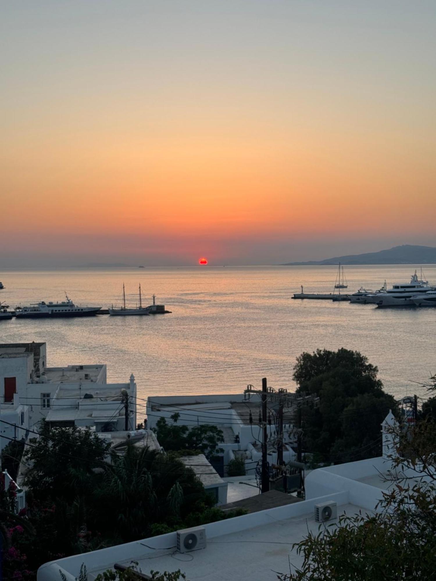 Merriam Mykonos Town Екстер'єр фото
